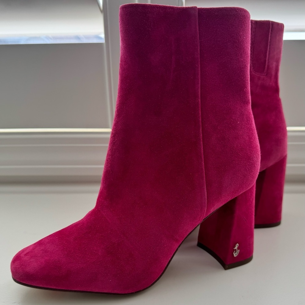 NEW Sam‎ Edelman Suede CODIE ANKLE BOOTIE Size 6 In Color Magentaros $170 Retail